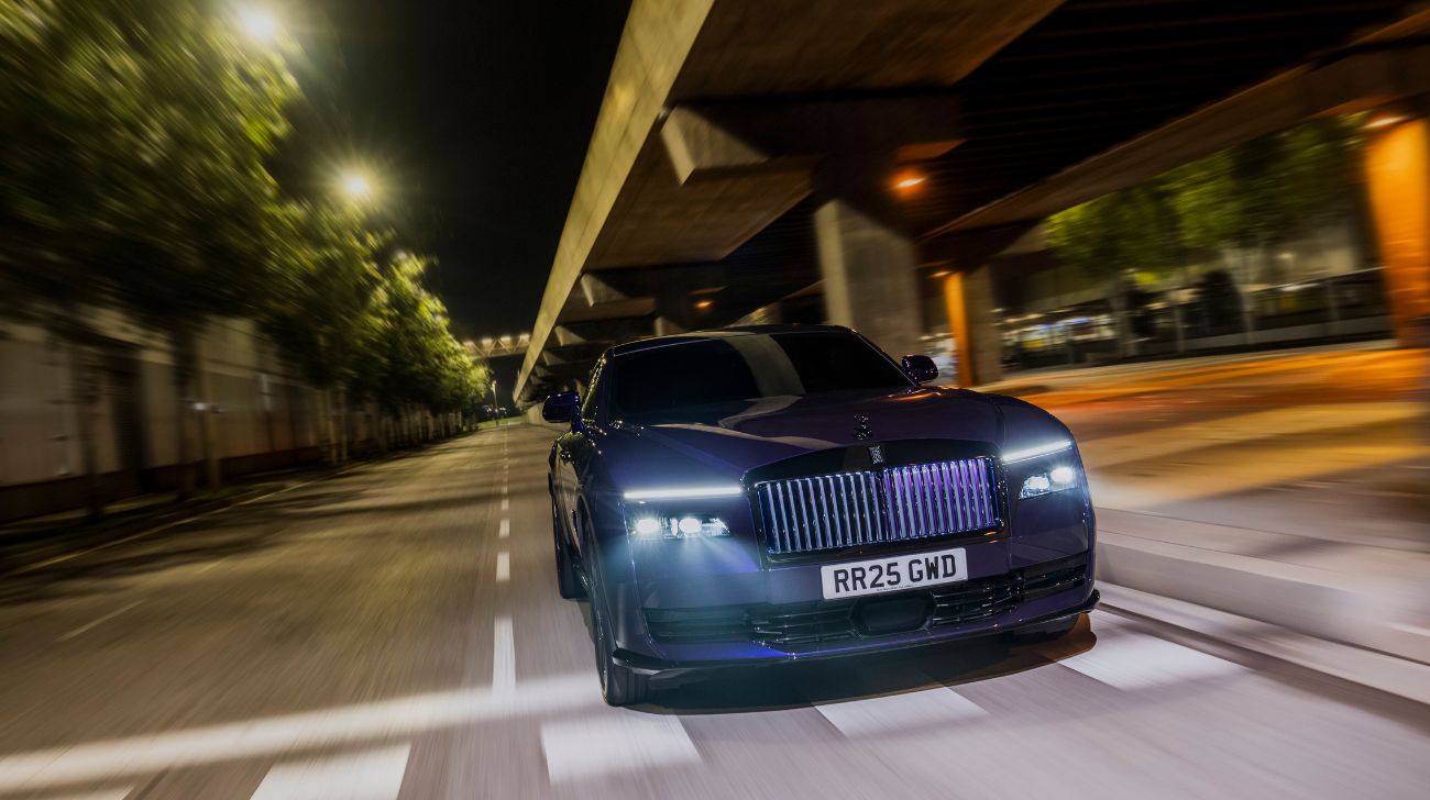 1739960291-rolls Royce Unveils The Black Badge Spectre Front Lo